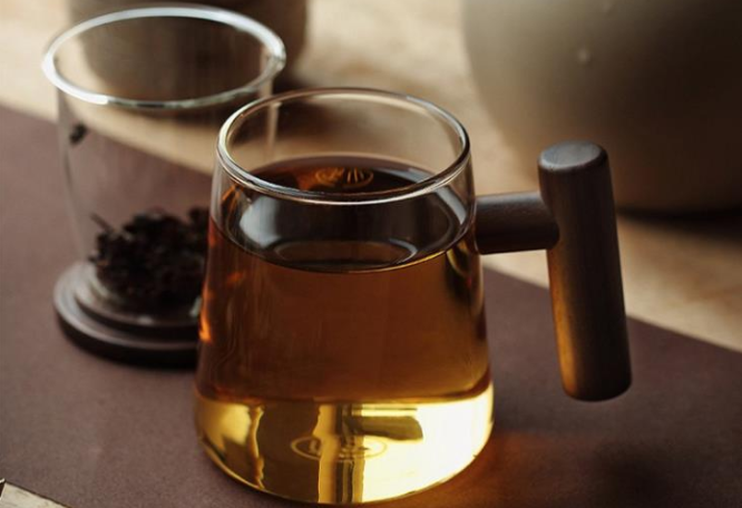 玻璃粘木头用什么胶水？